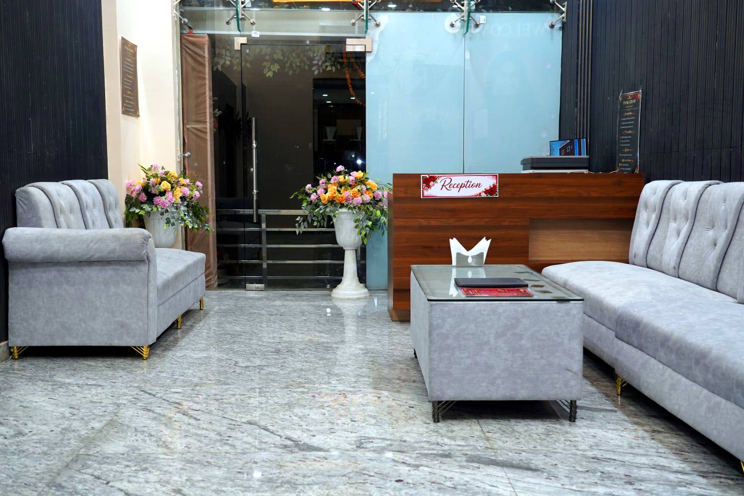 Ravika Grand Hotel & Banquet